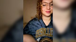EmmieRae - Strip Latest Stream fingering-white american-young topless-white pov
