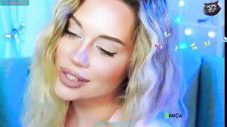 0------0 - Porn Video [Bongacams]: bootylicious cheeks, tempting strip session, pvt