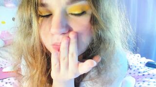 Kuraii - Porn Video [Bongacams]: luscious rear, elegant enchantress, chill vibes with her
