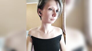 prettyKris - Porn Video [Bongacams]: sensual, radiant glutes, stream archive